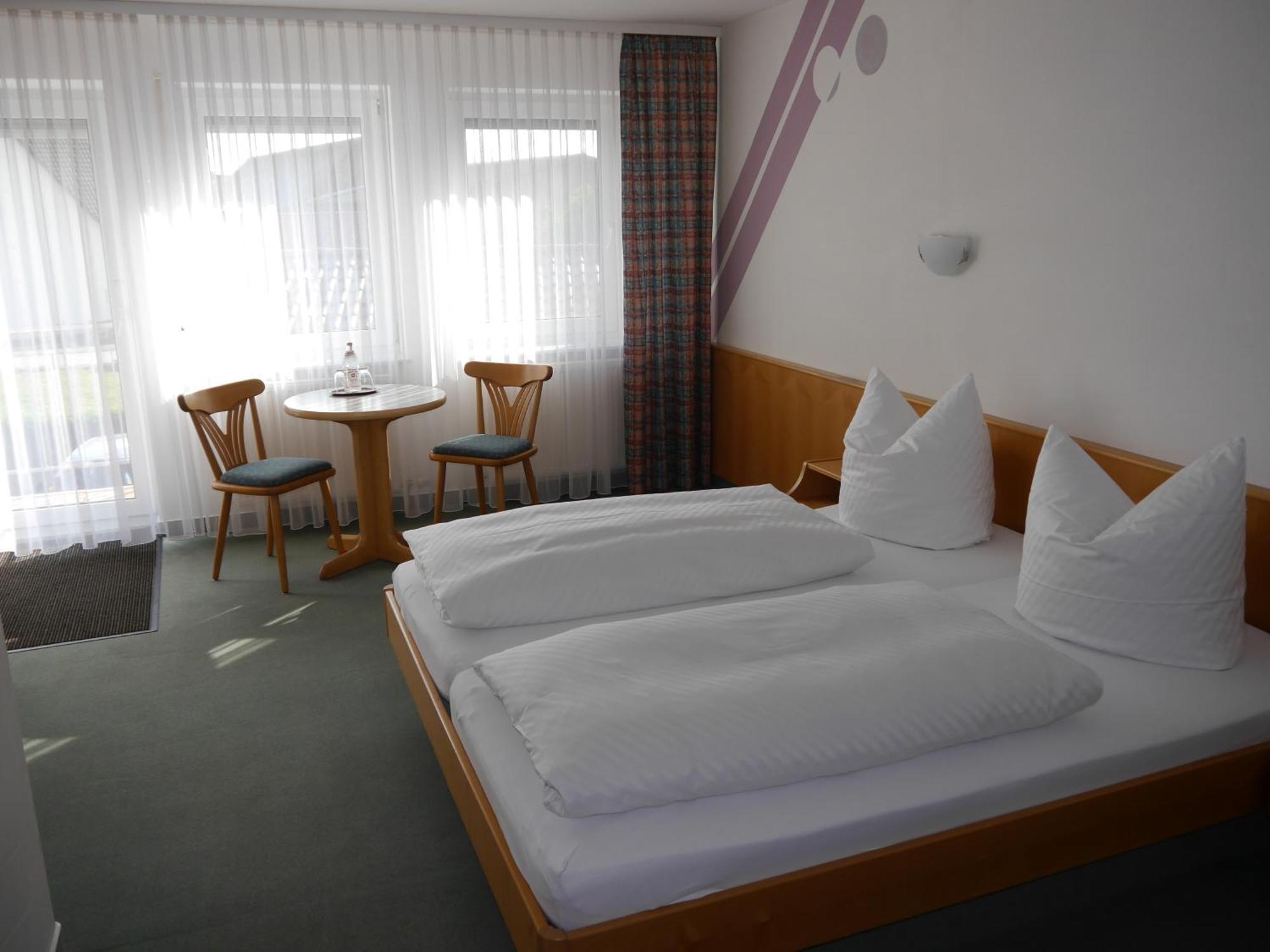 Gasthof Hotel Adler Inneringen Екстериор снимка